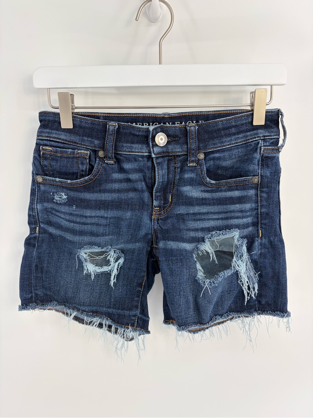 American‎ Eagle Outfitters Distressed Denim Shorts Size 0